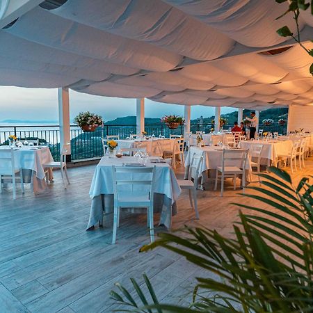 Hotel Terrazza Iride Massa Lubrense Exterior foto